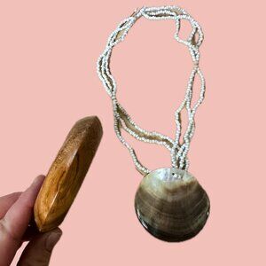 Vintage Vacation Mermaid Set – Real Seashell Pendant Necklace + Wooden Bangle